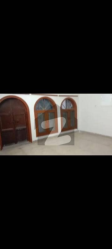 One Kanal Upper Portion With Garage Available For Rent