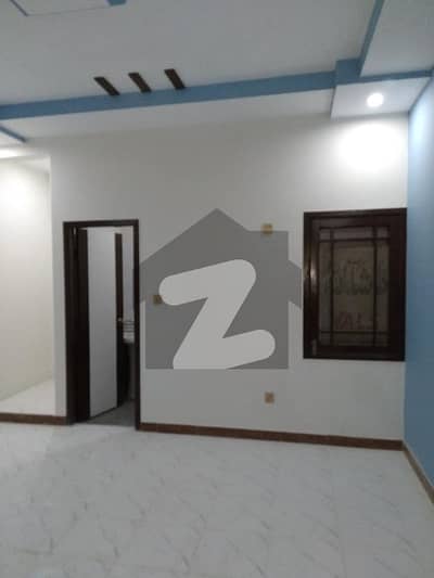 Flat Of 950 Square Feet Available In Manzoor Colony