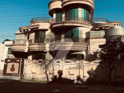 10 Marla Double Story Corner House Available For Sale A-2 Block Prime Location Wapda Town Gujranwala