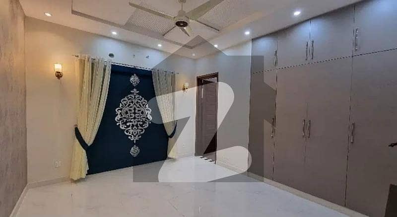 Independent House For Commercial Space Use  Available For Rent In Gulshan