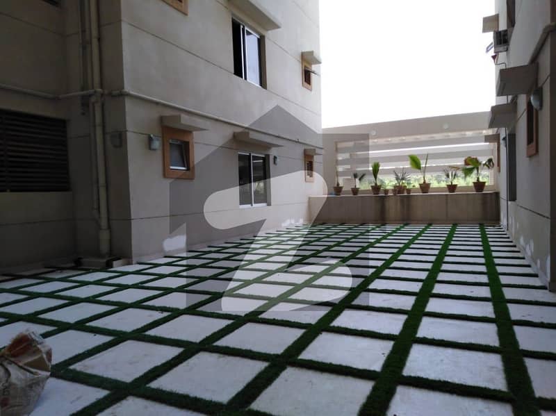 Prime Location 4200 Square Feet Flat In Navy Housing Scheme Karsaz For rent