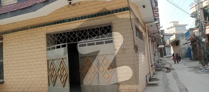 گلشن سعید راولپنڈی میں 5 کمروں کا 6 مرلہ مکان 1.6 کروڑ میں برائے فروخت۔