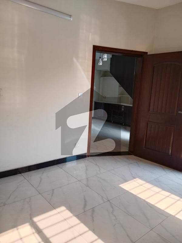 5 Marla Lower Portion Available For Rent In C Block, Phase 1,