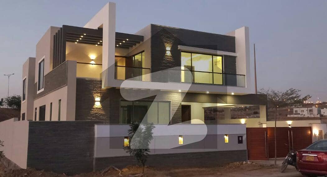 A House Of 500 Square Yards In Rs. 47,000,000