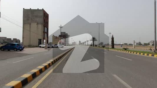 پارک ویو سٹی ۔ سفیئر بلاک پارک ویو سٹی لاہور میں 10 مرلہ رہائشی پلاٹ 1.02 کروڑ میں برائے فروخت۔