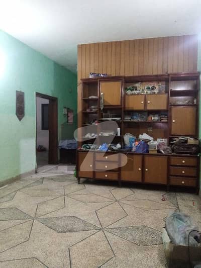 10 Marla Single Storey House ( Urgent Sale )