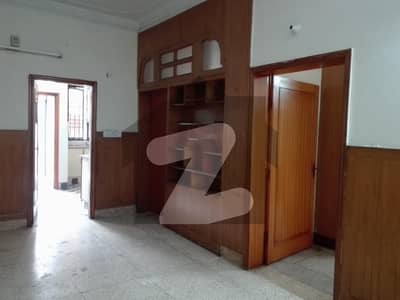 10 Marla Lower Portion For rent In Clifton Colony