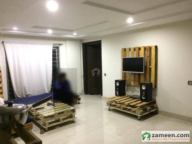 2 Beds Apartment In Bahria Town Lahore For Rent