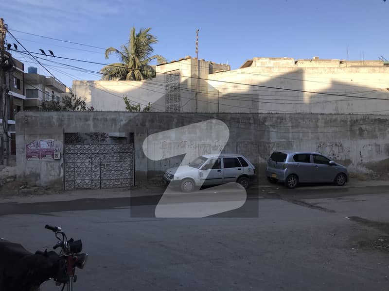 Demolish 375 SqYd House For Sale At PECHS Block 2 PECHS Block 2, PECHS