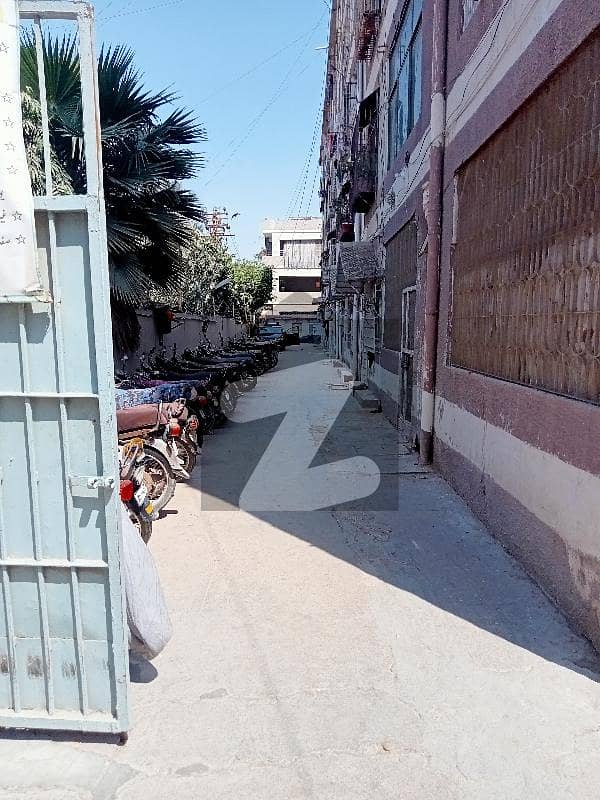 Sumera Square Flat Available For Sale In Gulshan E Iqbal Block 6