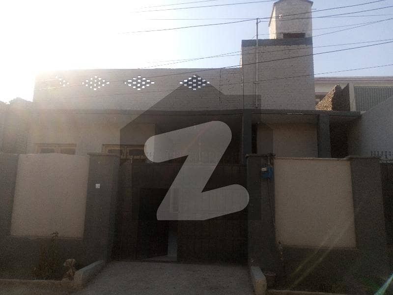 حیات آباد فیز 1 - ای2 حیات آباد فیز 1 حیات آباد پشاور میں 4 کمروں کا 10 مرلہ مکان 55 ہزار میں کرایہ پر دستیاب ہے۔