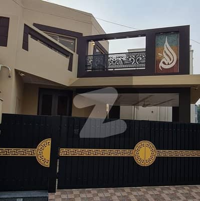 19 Malra Corner Luxury Classic Masterpiece Bungalow For Sale In Suigas Phase 1