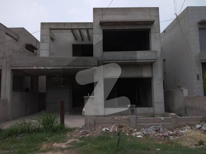 ڈیوائن گارڈنز ۔ بلاک سی ڈیوائن گارڈنز لاہور میں 4 کمروں کا 12 مرلہ مکان 2.8 کروڑ میں برائے فروخت۔