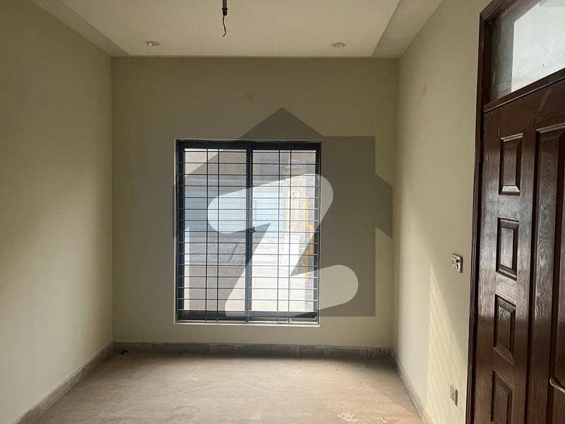 ONE BED ROOM AVAILABLE FOR RENT IN JUBILEE TOWN LAHORE