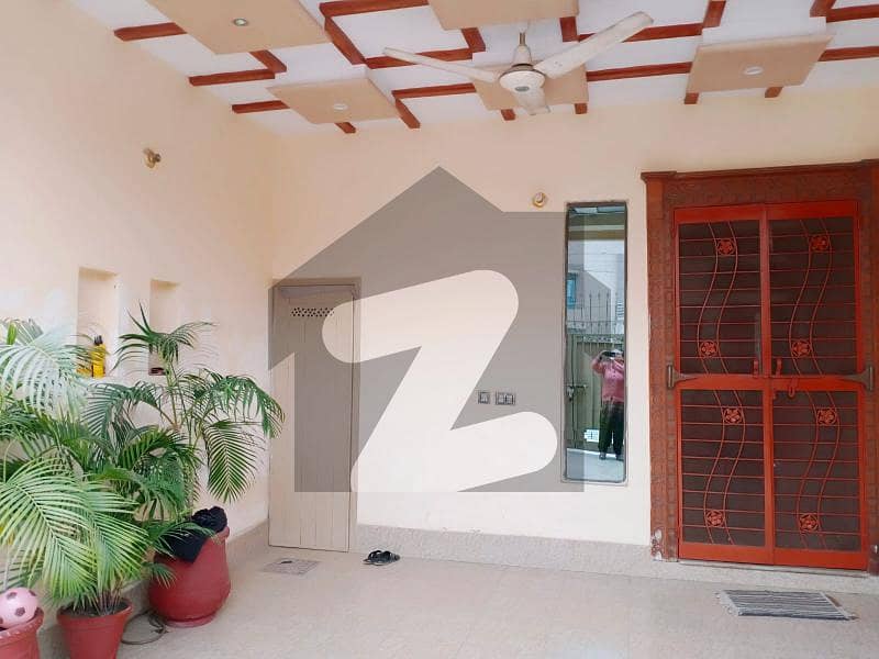 18 Marla Lower Portion For Rent in Judicial colony phace 2
