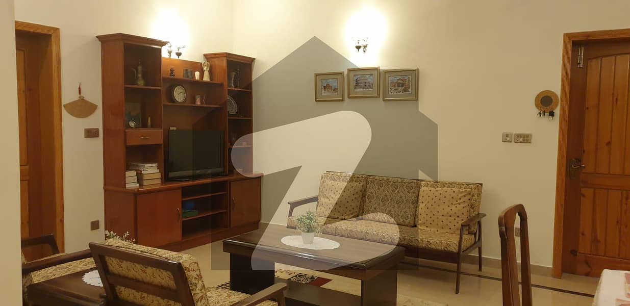 ڈی ایچ اے فیز 3 - بلاک زیڈ فیز 3 ڈیفنس (ڈی ایچ اے) لاہور میں 1 کمرے کا 2 مرلہ کمرہ 35 ہزار میں کرایہ پر دستیاب ہے۔