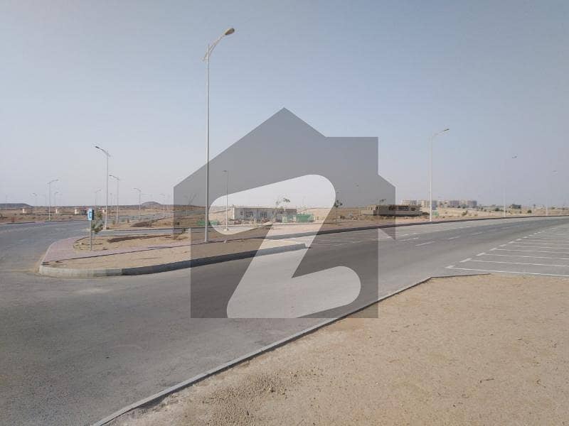 A Good Option For sale Is The Commercial Plot Available In Bahria Town - Precinct 7 In Karachi