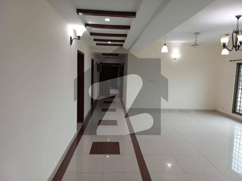 12 Marla 4 Bed Room With Gas Open View 3rd Floor Hot Location Apartment For Sale In Askari 11
