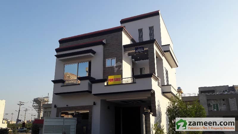 Brand New Corner 5 Marla Luxury House For Sale In Lahore