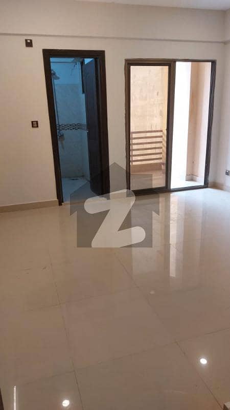 FLAT FOR SALE IN GULBERG GREEN