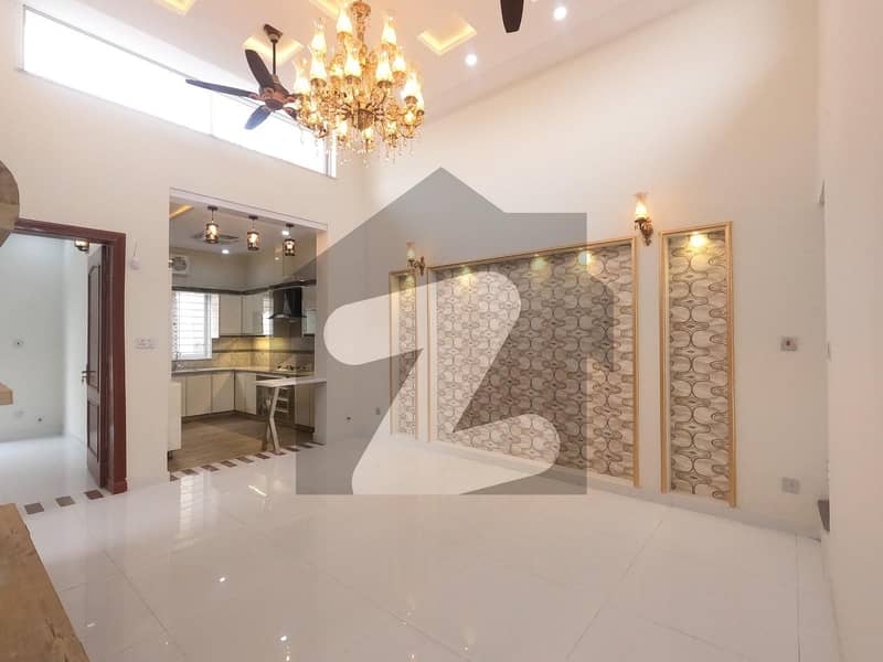 Perfect 1 Kanal House In Bahria Town Phase 5 For sale