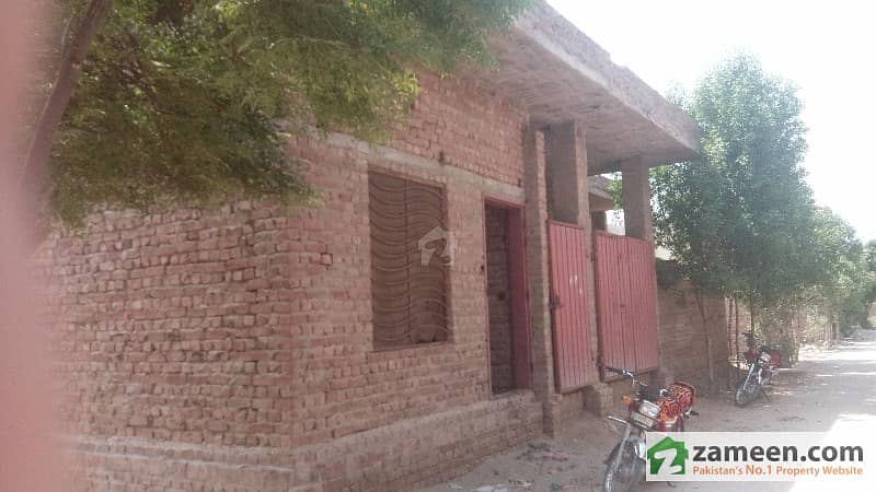 10 Marla Under Construction House For Sale In Bahoo Town