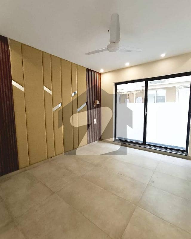 14 Marla Modern House For Sale In Lake City Lahore Sector M-1