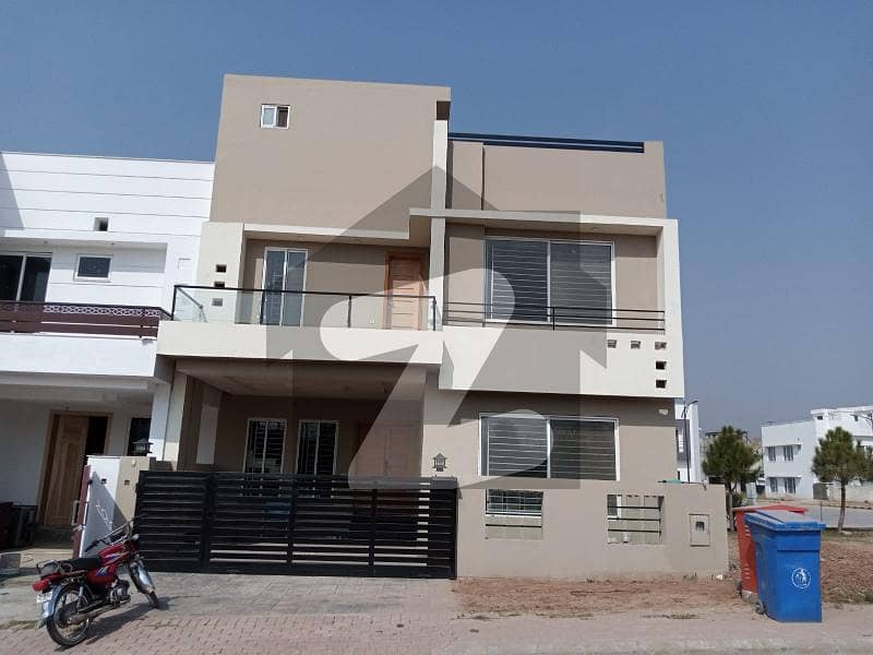 Bahria Enclave Islamabad Sector B-1 House Available For Rent In Very Reasonable Demand.
