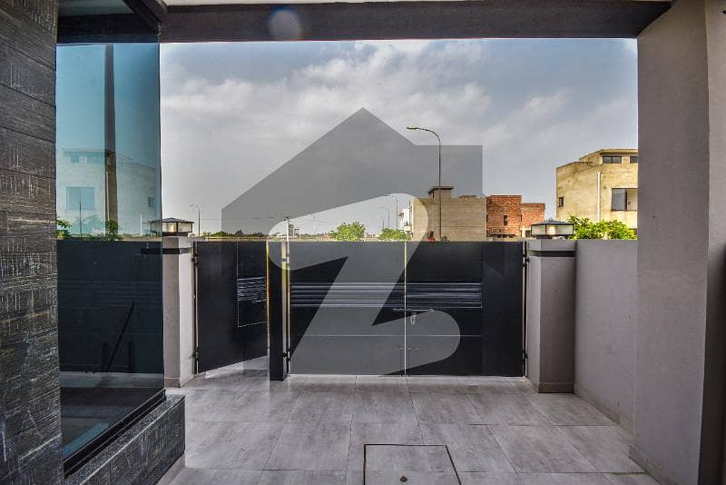 10 Marla Modern House For Rent In Dha Phase 6 Hot Location
