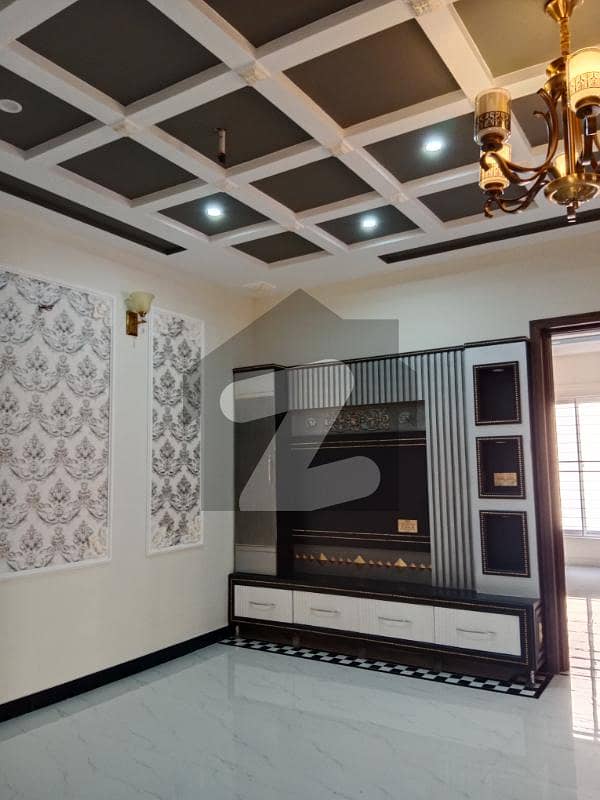 10 Marla Brand New House For Sale In F Block, Valencia Town Lahore.