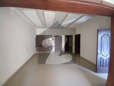 1800 Square Feet House In Canal Garden - Block H For Rent