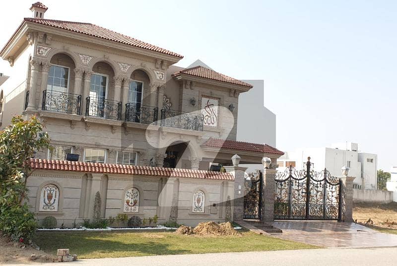 1 kanal luxurious house for sale in DHA Lahore. DHA Phase 6 Block G