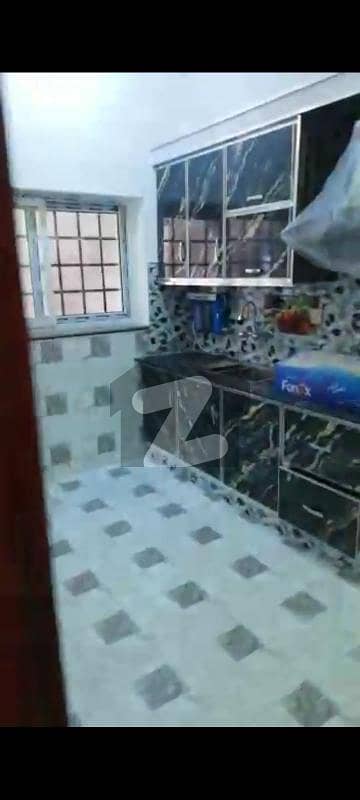 پشاور گارڈن پشاور میں 9 کمروں کا 5 مرلہ مکان 2.6 کروڑ میں برائے فروخت۔