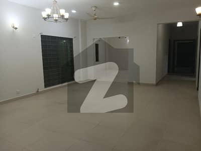 4 bed neat and clean apartment for rent in Askari 11 Lahore