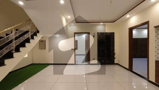 A Well Designed Corner House Is Up For sale In An Ideal Location In Karachi