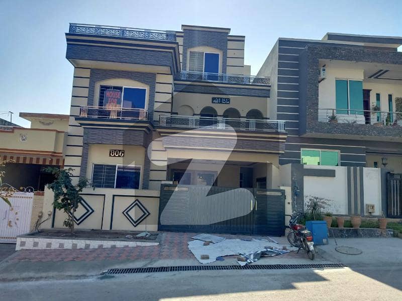Beautiful house for sale in Cbr Town Phase 1 - Block C