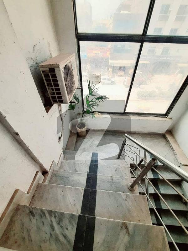 Prominently-Located 1000 Square Feet Flat Available In Ghauri Town Phase 4b