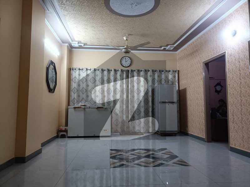 Stunning 1800 Square Feet House In Gulshan-e-Iqbal - Block 13/A Available