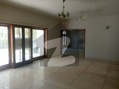 Opposite Park Double Storey House Old House Is Available For Sale Located in F 7 3