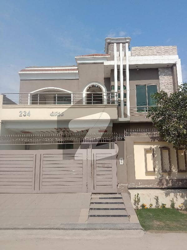 10 Marla House For Rent In Royal Palm Garden Sahiwal