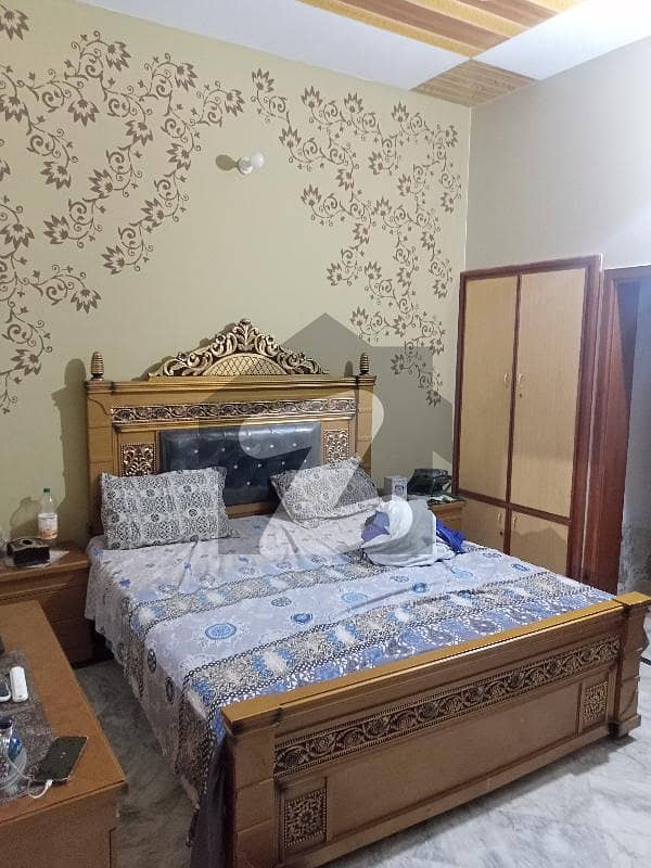 ابدالی روڈ ملتان میں 4 کمروں کا 7 مرلہ مکان 2 کروڑ میں برائے فروخت۔