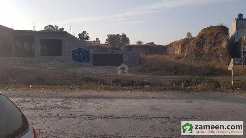 حطار انڈسٹریل اسٹیٹ ہری پور میں 1 کنال کمرشل پلاٹ 70 لاکھ میں برائے فروخت۔ حطار انڈسٹریل اسٹیٹ ہری پور میں 1 کنال کمرشل پلاٹ 70 لاکھ میں برائے فروخت۔