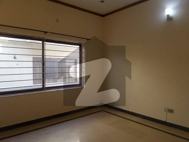 Ideally Located House For sale In Gulberg Town Available