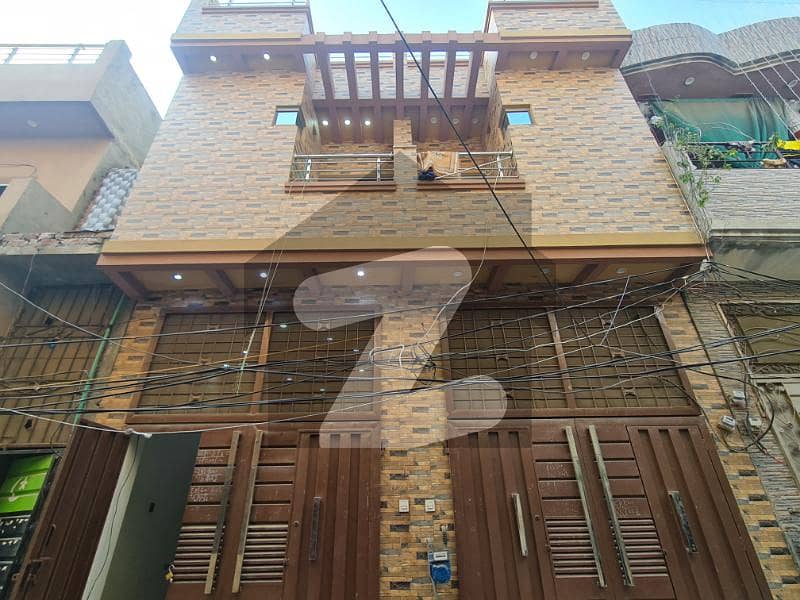 2.25 Marla House Near Ferozpur Road Metro Station Nishtar Colony