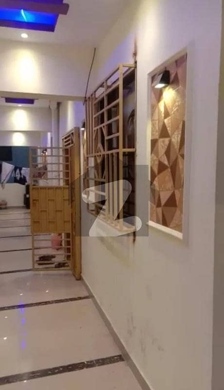 گرومندرچورنگی کراچی میں 4 کمروں کا 6 مرلہ فلیٹ 1.5 کروڑ میں برائے فروخت۔