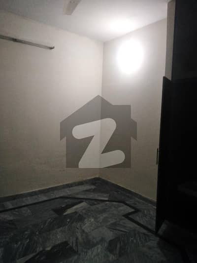 700 Square Feet 2 Beds Tv Lounge Kitchen Attached Family Flat For Sale In Gulraiz Housing