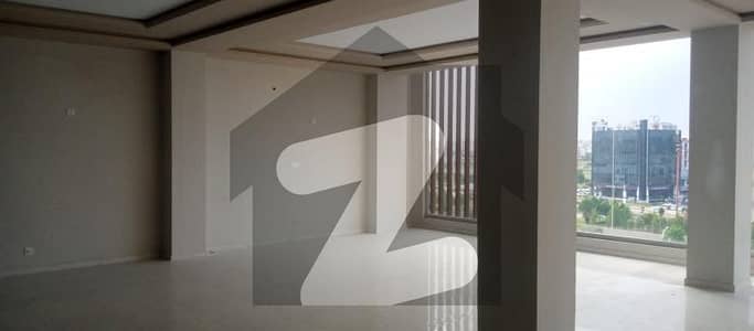 گلبرگ گرینز گلبرگ,اسلام آباد میں 11 کمروں کا 2 کنال عمارت 17.0 لاکھ میں کرایہ پر دستیاب ہے۔