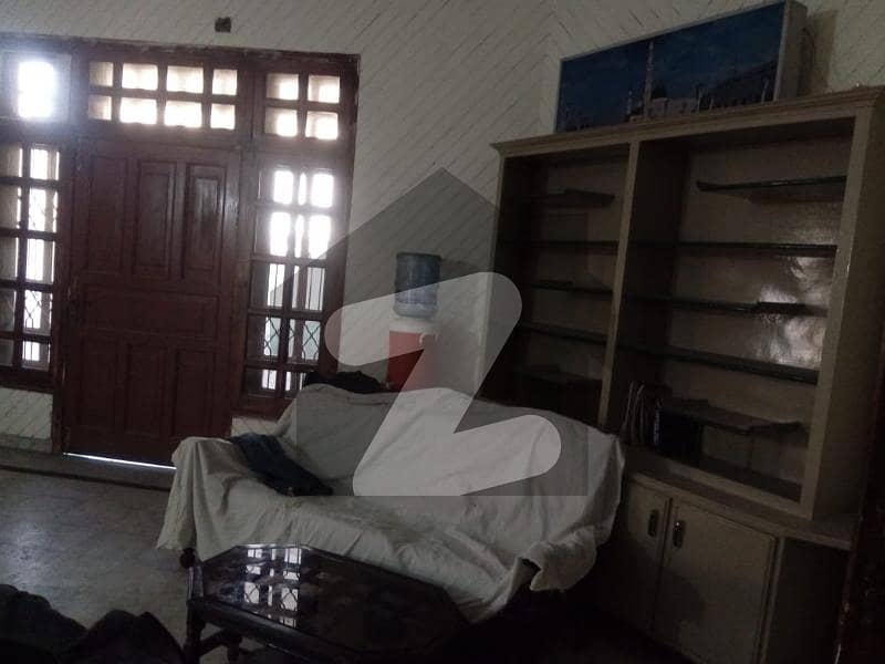 Silent Office Use 1 Kanal Single Story House For Rent In Shadman Nearest To Main Road Lhr