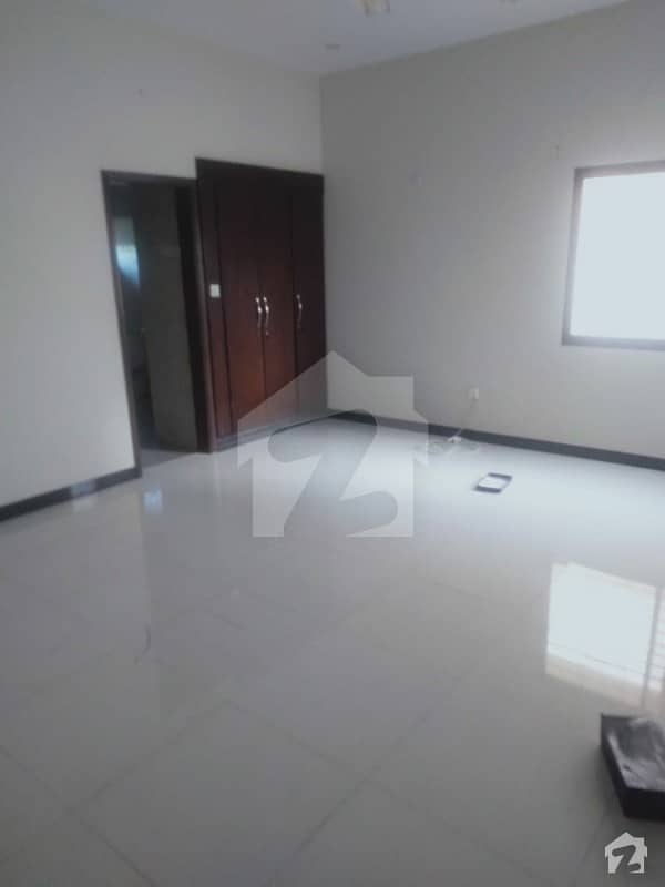 Slightly Used Bungalow For Sale In Dha Phase 4
