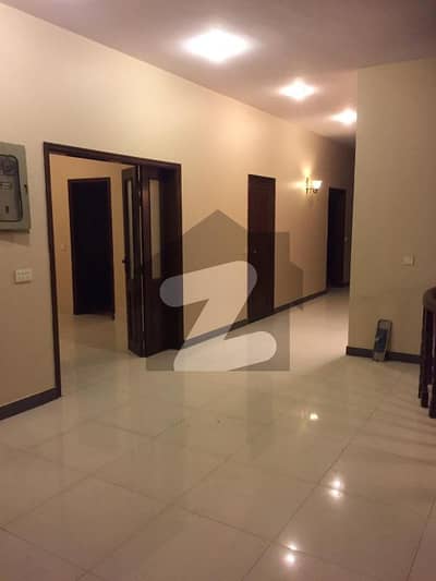 In Dha 4500 Square Feet Upper Portion For Rent